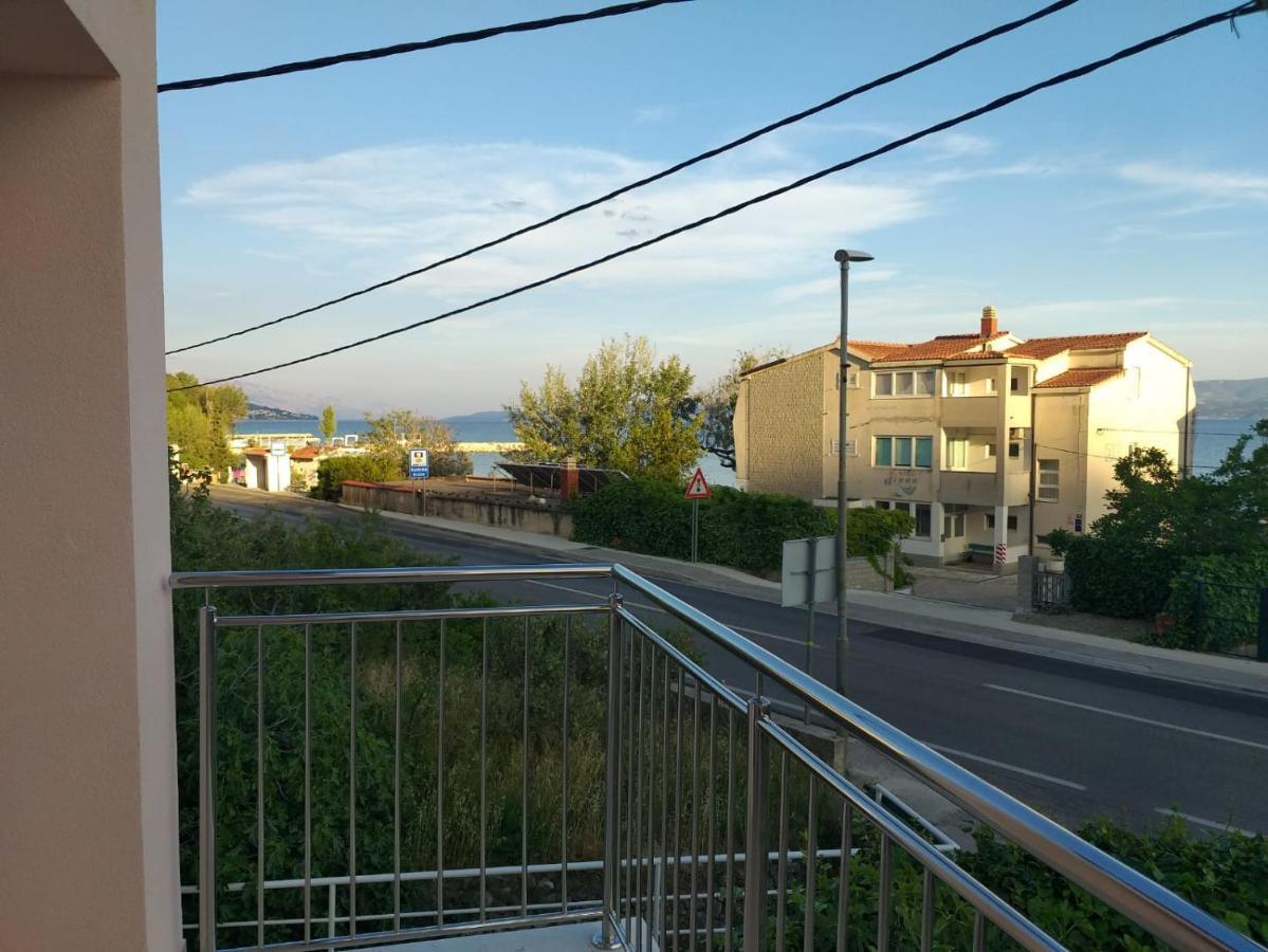 Charming Apartments Duce Omiš Exterior foto